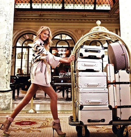 Leo Woman Traveler Luggage Heels