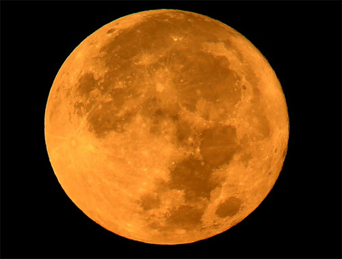 Aquarius 2019 Lunar Eclipse, Full Wolf SuperMoon!