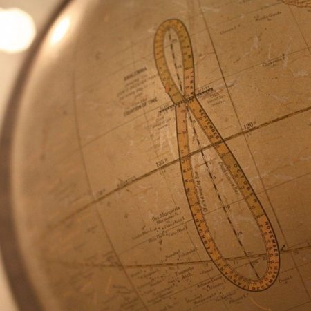 Astronomy Analemma Measures the Length of Days